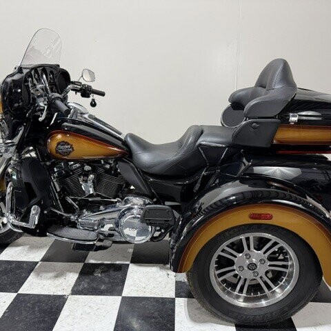 FLHTCUTG 2024 Tri Glide™ Ultra thumb 0