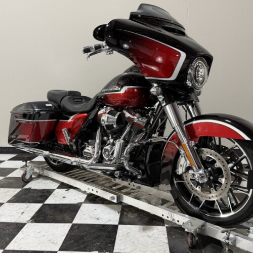 FLHXSE 2021 CVO™ Street Glide® thumb 3