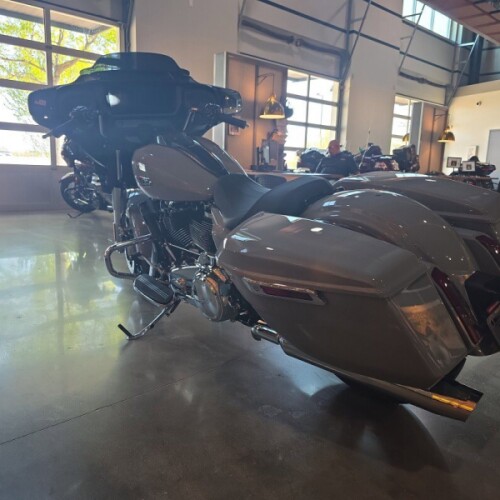 FLHX 2026 Street Glide® thumb 0