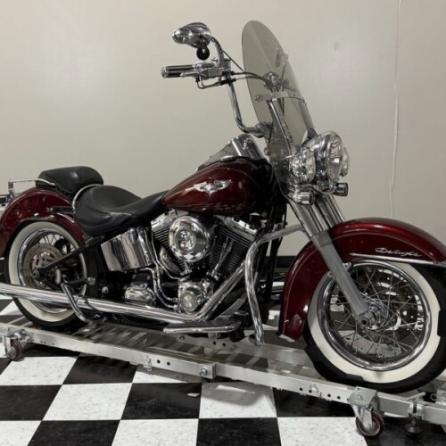 FLSTN 2008 Softail® Deluxe thumb 3