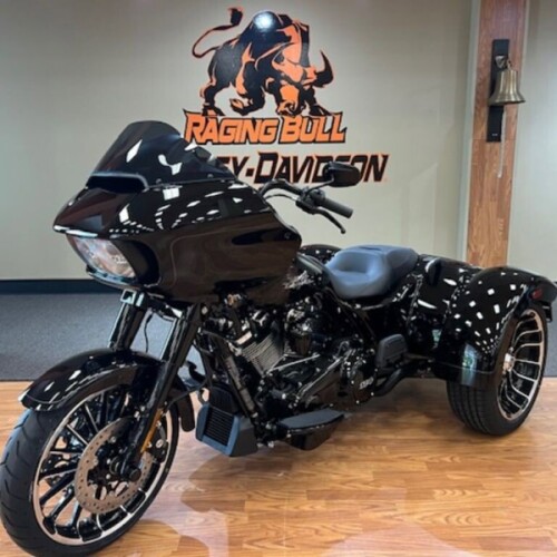 FLTRT 2025 Road Glide® 3 thumb 1