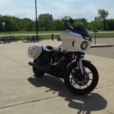 2026 Harley-Davidson® Low Rider® ST White Onyx Pearl - Black thumb 0