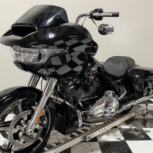 FLTRX 2024 Road Glide™ thumb 1