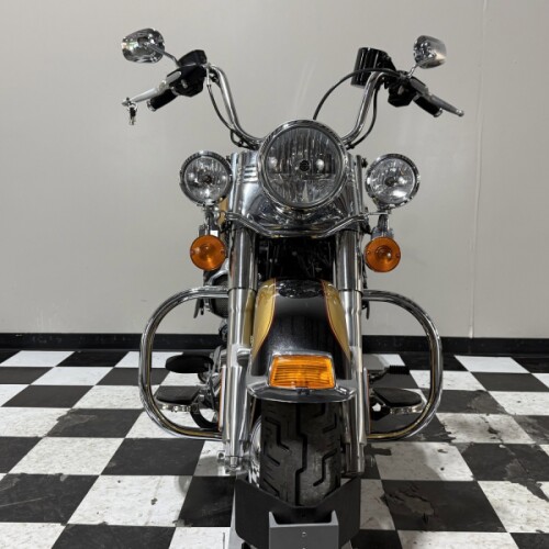 FLSTC 2017 Heritage Softail® Classic thumb 2