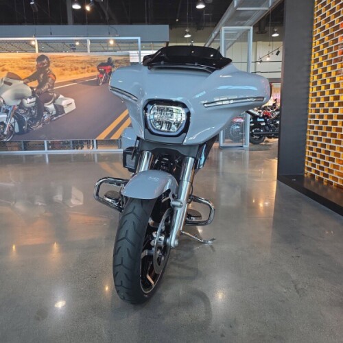 FLHX 2026 Street Glide® thumb 2