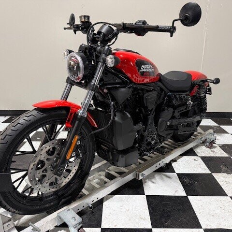 RH975 2026 Nightster™ thumb 1