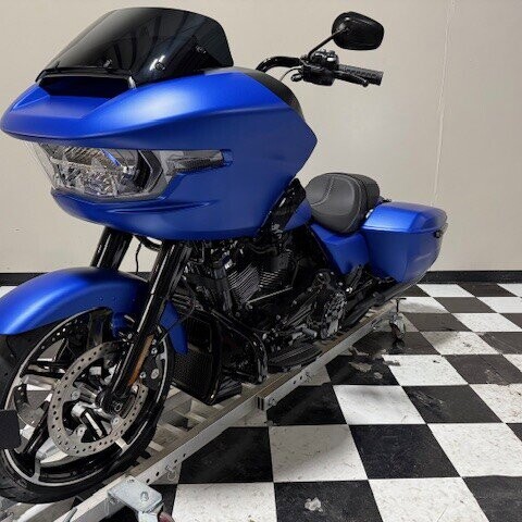 FLTRX 2026 Road Glide™ thumb 1