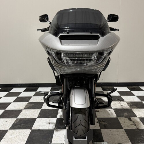 FLTRXSE 2023 CVO™ Road Glide® thumb 2