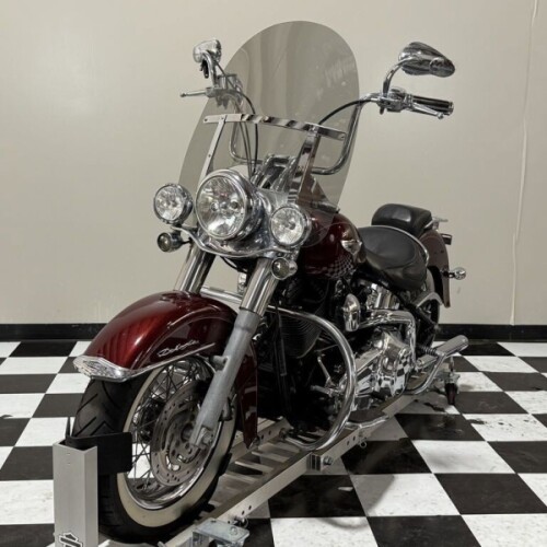 FLSTN 2008 Softail® Deluxe thumb 1