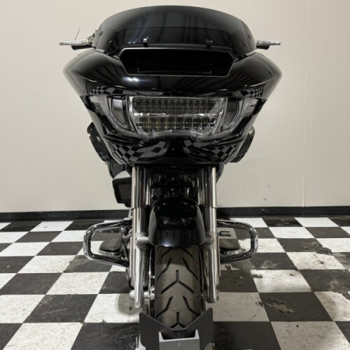 FLTRX 2024 Road Glide™ thumb 2