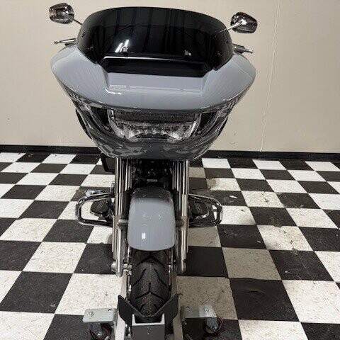 FLTRX 2026 Road Glide® thumb 2