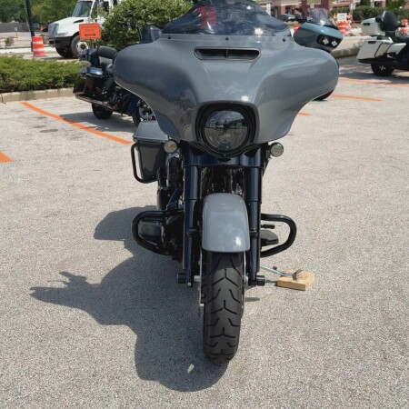 2022 Harley-Davidson® Street Glide® Special Gunship Grey - Black Finish thumb 2