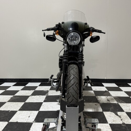 XL 883N 2017 Iron 883™ thumb 2