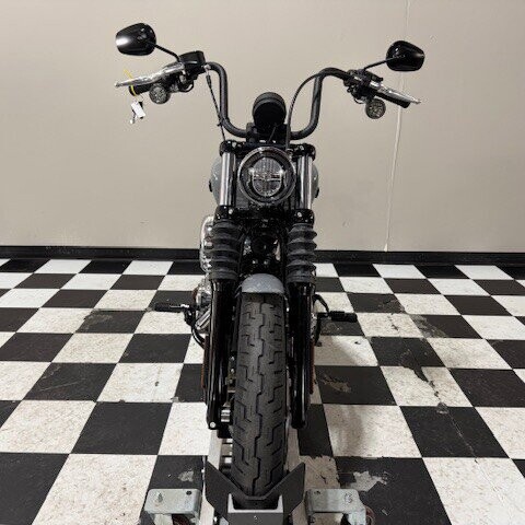 FXBB 2026 Street Bob® thumb 2
