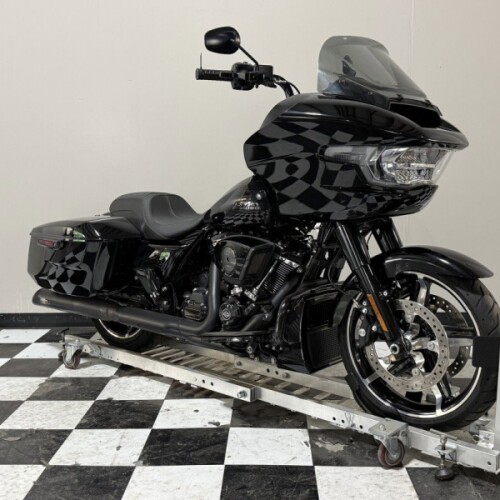 FLTRX 2025 Road Glide™ thumb 3