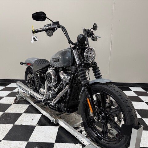 FXBB 2026 Street Bob® thumb 3
