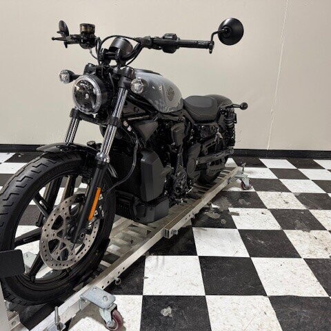 RH975 2026 Nightster® thumb 1