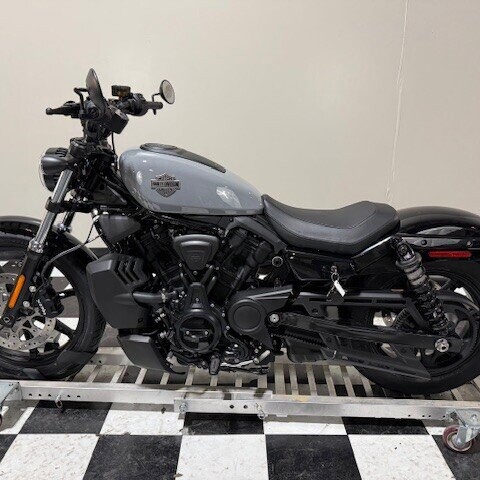 RH975 2026 Nightster® thumb 0