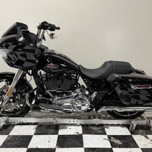 FLTRX 2024 Road Glide™ thumb 0