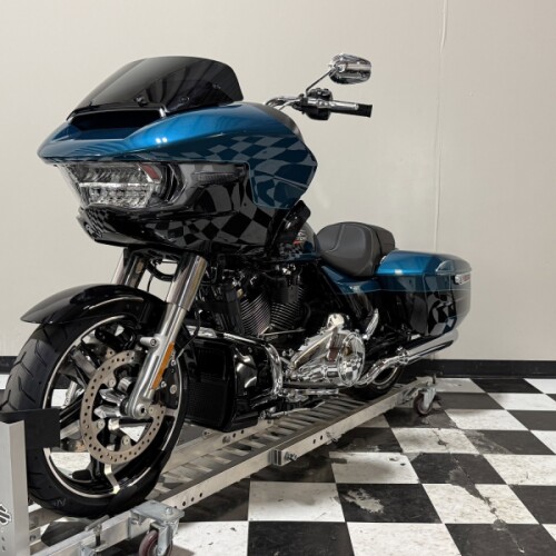 FLTRX 2026 Road Glide® thumb 1