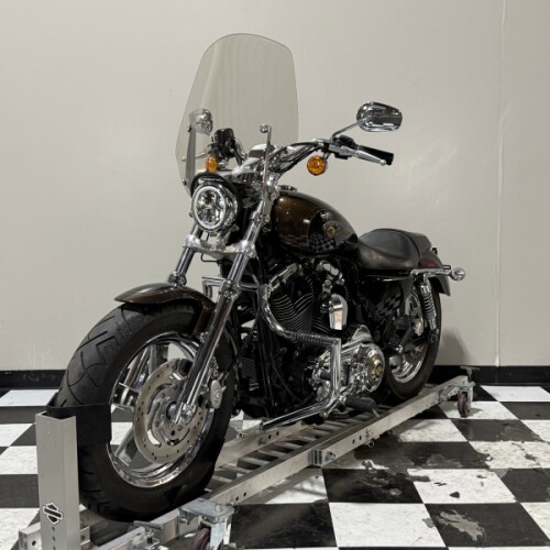 XL1200C 2013 1200 Custom thumb 1