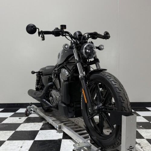 RH975 2024 Nightster™ thumb 3
