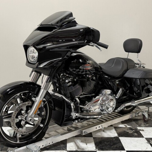 FLHX 2025 Street Glide® thumb 1