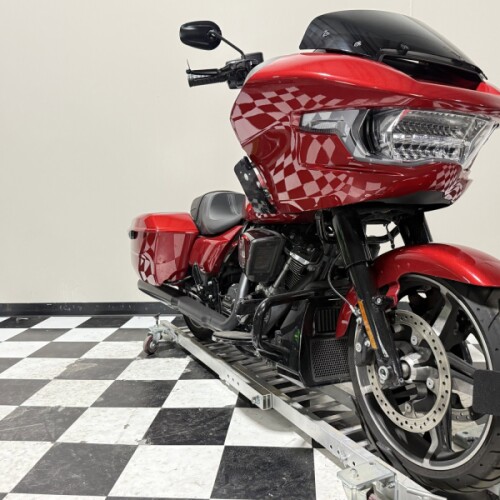 FLTRX 2025 Road Glide™ thumb 3
