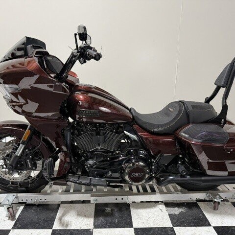 FLTRXSE 2024 CVO™ Road Glide® thumb 0