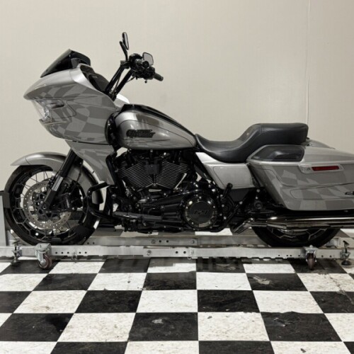 FLTRXSE 2023 CVO™ Road Glide® thumb 0