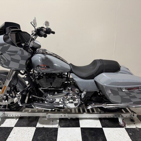 FLTRX 2026 Road Glide® thumb 0
