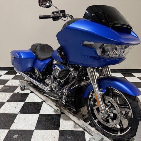 FLTRX 2026 Road Glide® thumb 3