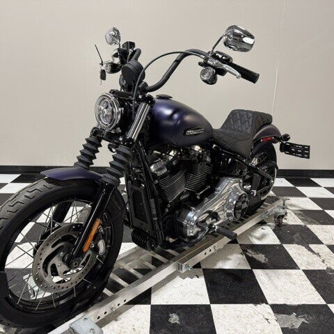 FXBB 2025 Street Bob™ thumb 1