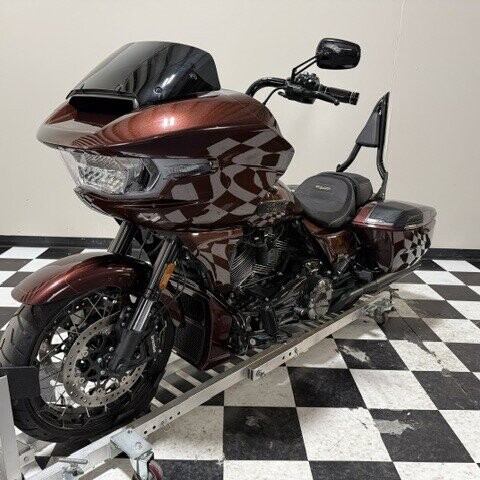 FLTRXSE 2024 CVO™ Road Glide® thumb 1