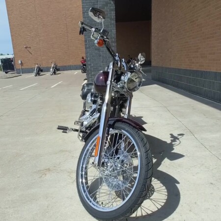 2007 Harley-Davidson® Softail Deuce Black Cherry thumb 3
