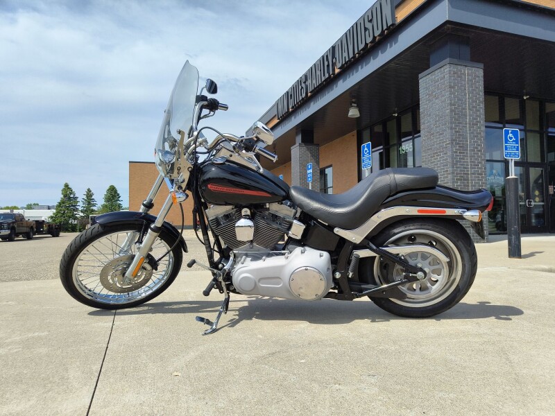 2007 Harley-Davidson Softail Standard Black