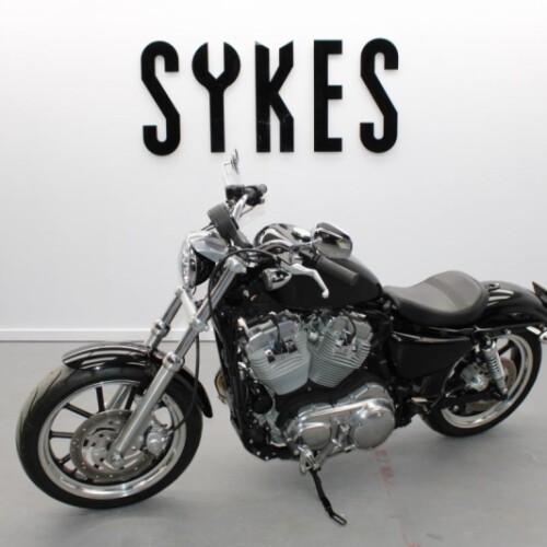 2013 Harley-Davidson XL883L Sportster Superlow in Vivid Black thumb 1