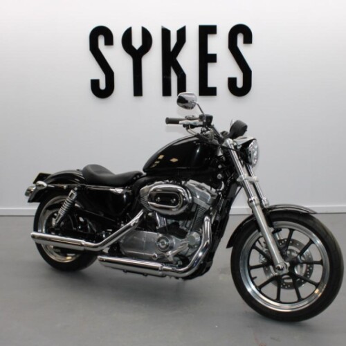 2013 Harley-Davidson XL883L Sportster Superlow in Vivid Black thumb 2
