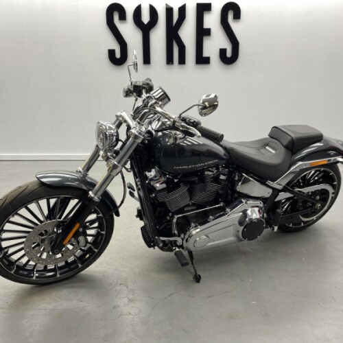 NEW 2026 Harley-Davidson FXBR Softail Breakout 117 in Iron Horse Metallic  thumb 2