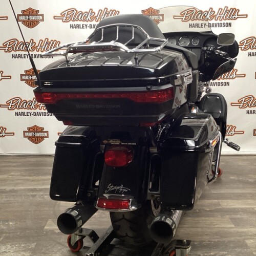 FLHTCU 2014 Electra Glide® Ultra Classic® thumb 2