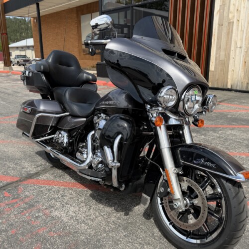FLHTK 2014 Electra Glide® Ultra Limited thumb 3