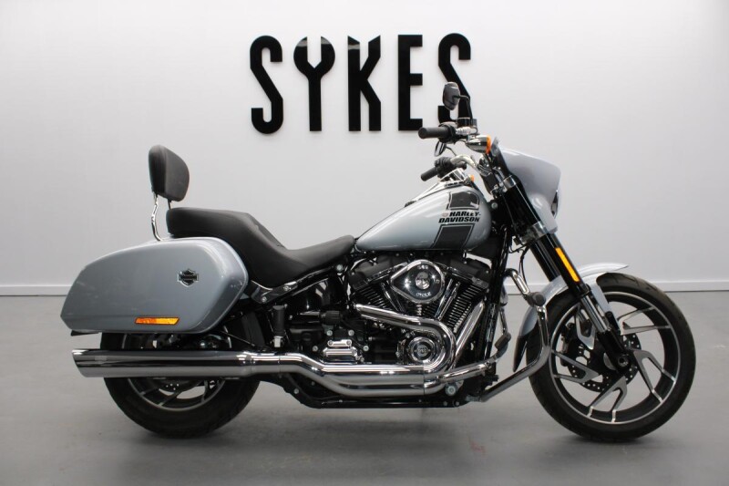 2023 Harley-Davidson FLSB Softail Sport Glide in Atlas Silver