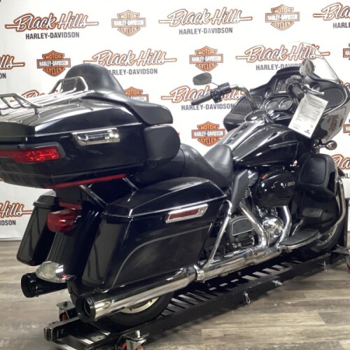 FLTRU 2017 Road Glide® Ultra thumb 3