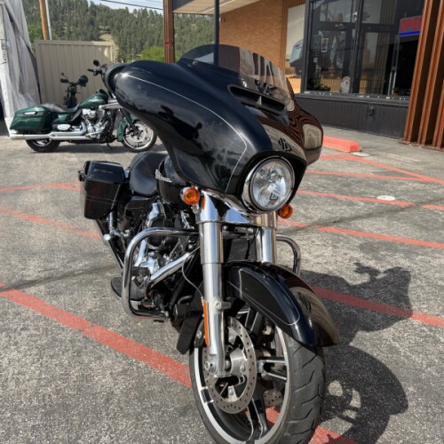 FLHX 2014 Street Glide® thumb 2