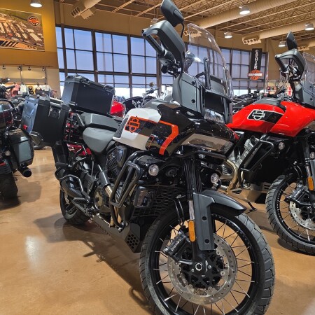 RA1250L 2026 Pan America 1250 Limited thumb 3