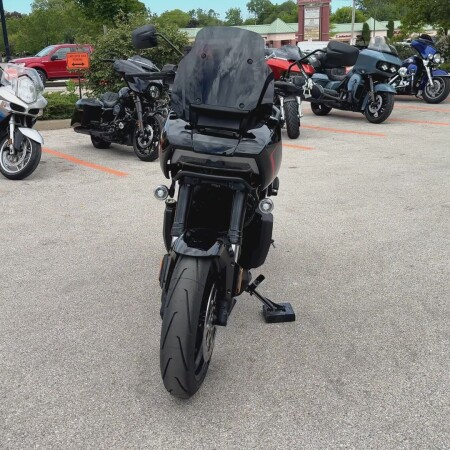 2026 Harley-Davidson® Pan America® 1250 ST Vivid Black Black Trim thumb 2