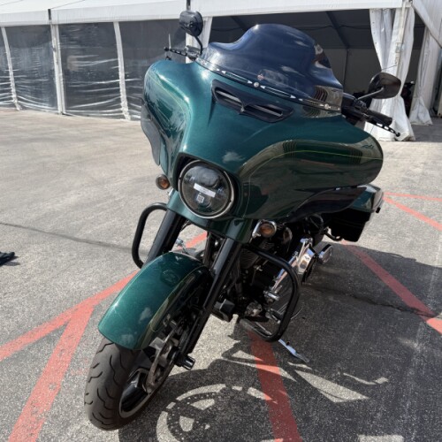 FLHXS 2015 Street Glide® Special thumb 0