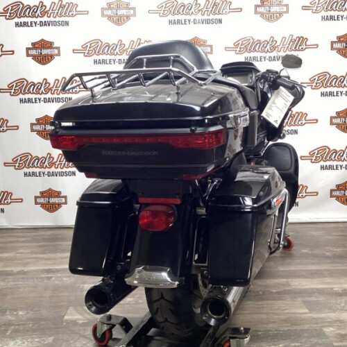 FLTRU 2017 Road Glide® Ultra thumb 2