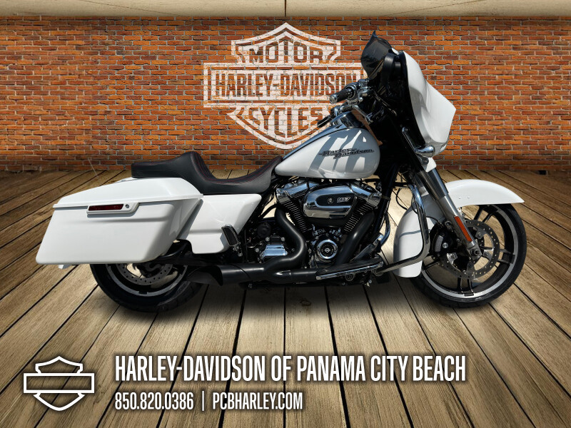 2017 Harley-Davidson® Street Glide®