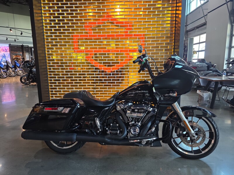FLTRX 2020 Road Glide®